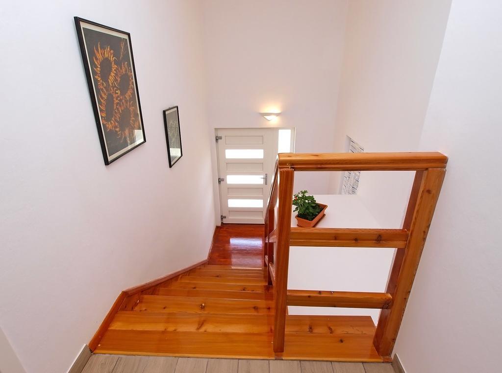 Apartments Nadija 1366 普拉 外观 照片